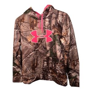 NWT Under Armour Realtree Camo Women’s Hoodie M